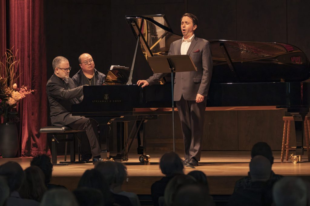 Hugo Laporte baritone sings a recital at Bourgie Hall Montreal